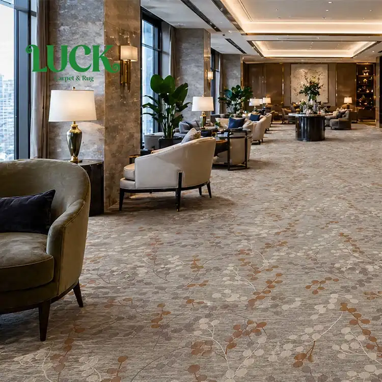 Bedruckter Teppich aus Wolle für Hotels